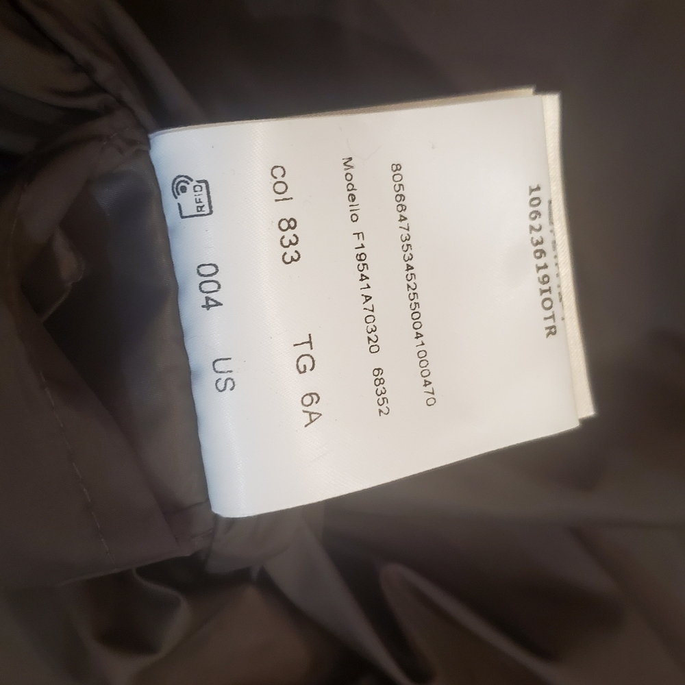 Moncler wind jacket - Picture 5 of 6